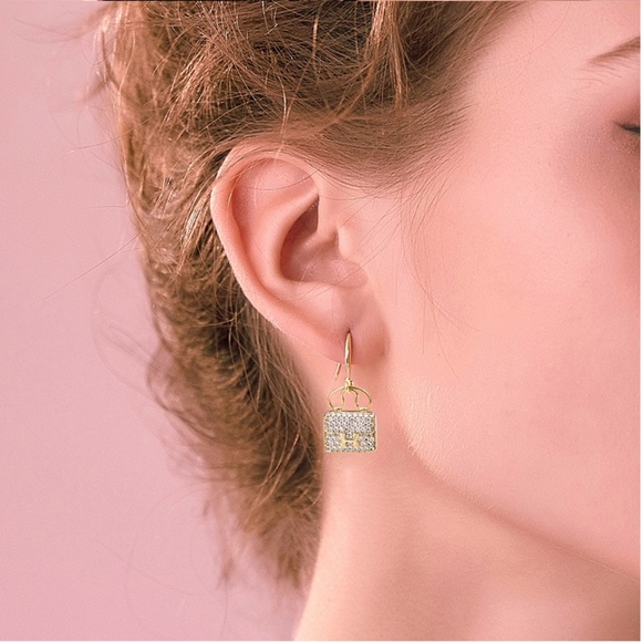 NEW Luxury Gold Plated Zircon Bag Shape Earrings - Picture 10 of 11